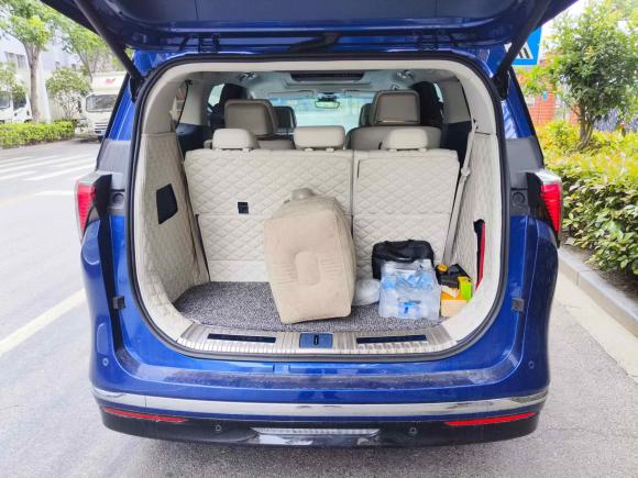 [上海·沪A] 二手别克别克GL8新能源2024款  陆尊 奢享版 7座