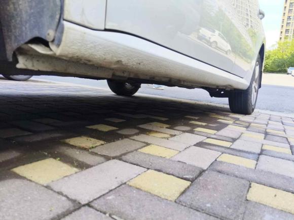 [青岛·鲁B] 二手大众朗逸2013款 改款经典 1.6L 手动风尚版