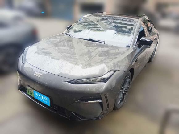 吉利银河银河E82025款 575km 启航智驾版「上海二手车」「天天拍车」