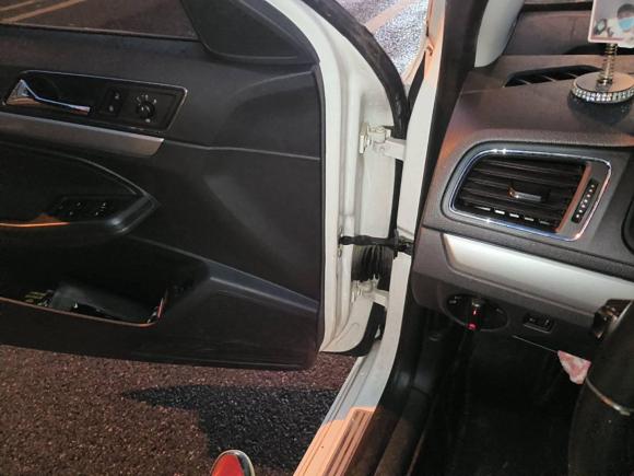 [合肥·皖B] 二手大众朗逸2015款 1.6L 自动舒适版