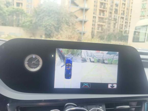 [深圳·粤B] 二手雷克萨斯雷克萨斯ES2021款 300h 卓越版