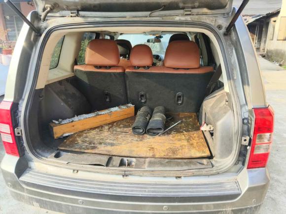 [宁波·浙B] 二手Jeep自由客2014款 2.4L 运动版