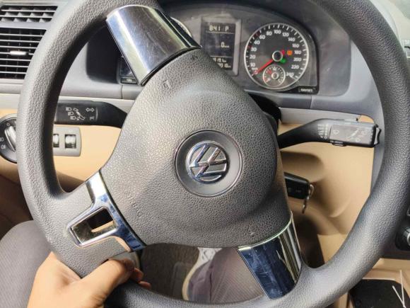 [苏州·苏U] 二手大众途安2011款 1.4T DSG智雅版5座