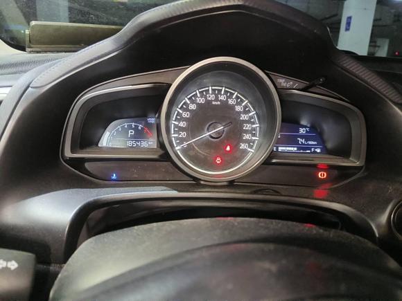 [杭州·赣D] 二手马自达马自达3 昂克赛拉2017款 三厢 1.5L 自动舒适型 国V