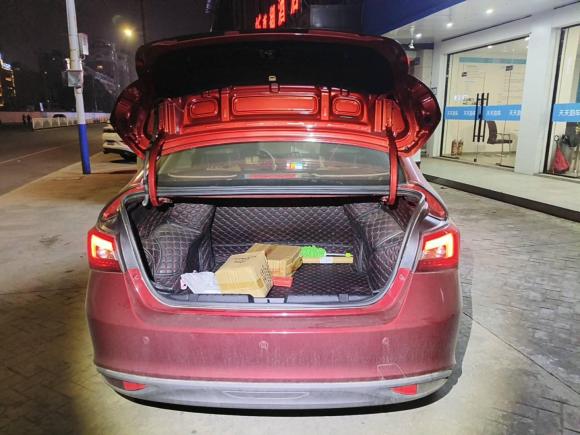 [金华·粤S] 二手奇瑞艾瑞泽52017款 SPORT 1.5T 手动豪华版