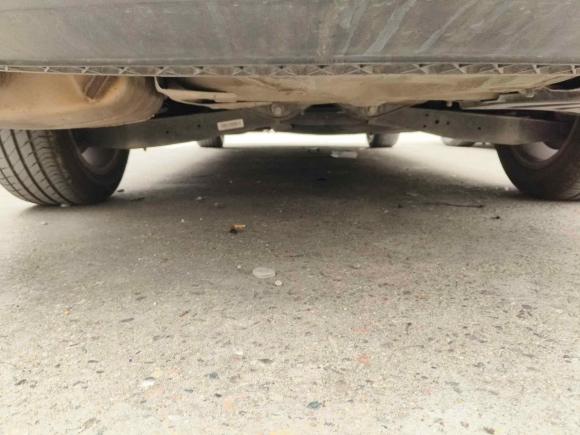 [上海·皖B] 二手大众帕萨特2013款 1.8TSI DSG御尊版