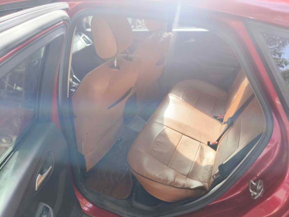 [合肥·皖A] 二手福特福克斯2012款 两厢 1.6L 自动风尚型