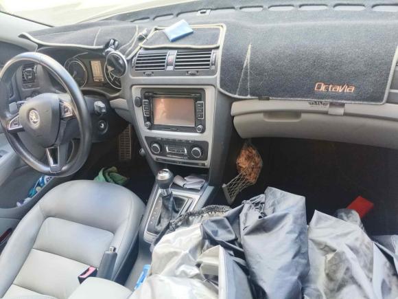 [上海·沪C] 二手斯柯达明锐2014款 1.6L 自动逸俊版