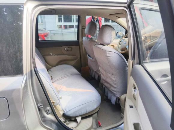 [上海·沪K] 二手日产骊威2010款 劲逸版 1.8L 自动标准型