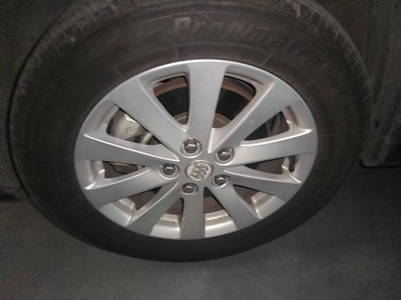 [济南·鲁A] 二手别克别克GL82017款 25S 豪华型 国V