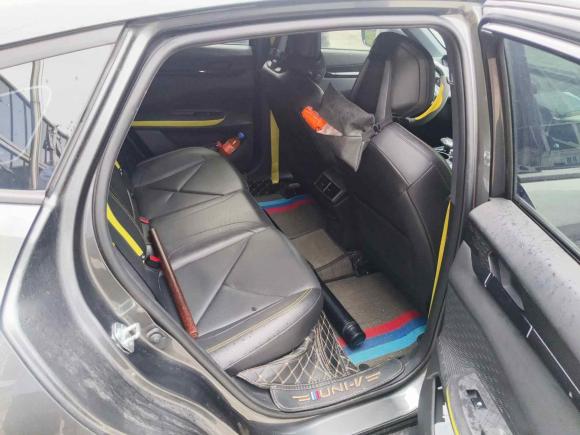 [上海·沪E] 二手长安长安UNI-V2022款 1.5T 运动版