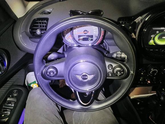 [广州·粤A] 二手MINIMINI CLUBMAN2016款 改款 1.5T COOPER