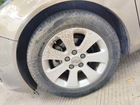 [上海·苏K] 二手别克君威2012款 2.0L 舒适版