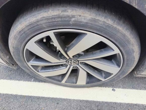 [上海·赣D] 二手大众速腾2023款 300TSI DSG卓越版