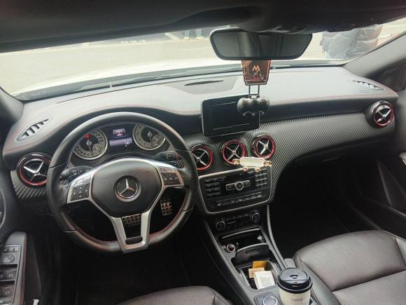 [成都·川A] 二手奔驰奔驰A级2013款 A 260 运动型