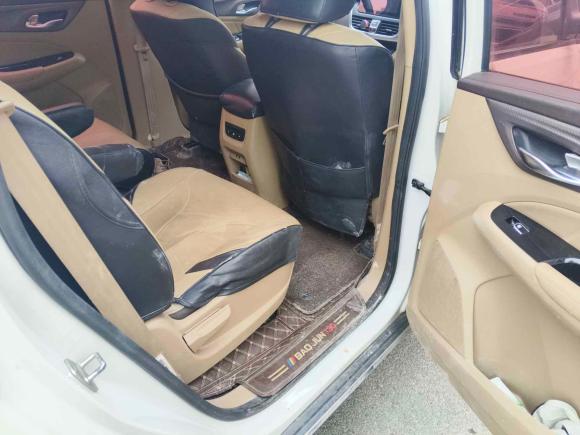 [南昌·赣A] 二手宝骏宝骏7302017款 1.5T 手动时尚型 7座 国V