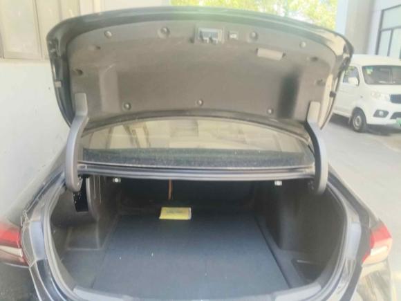 [上海·沪B] 二手别克君越2021款 652T 尊贵型