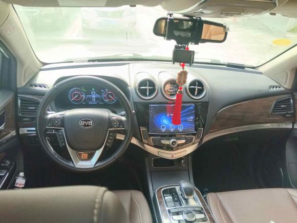 [武汉·鄂A] 二手比亚迪唐新能源2015款 2.0T 四驱旗舰型