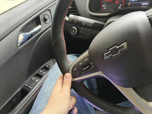 [杭州·浙E] 二手雪佛兰科鲁泽2022款 轻混 RS 330T 自动畅快版