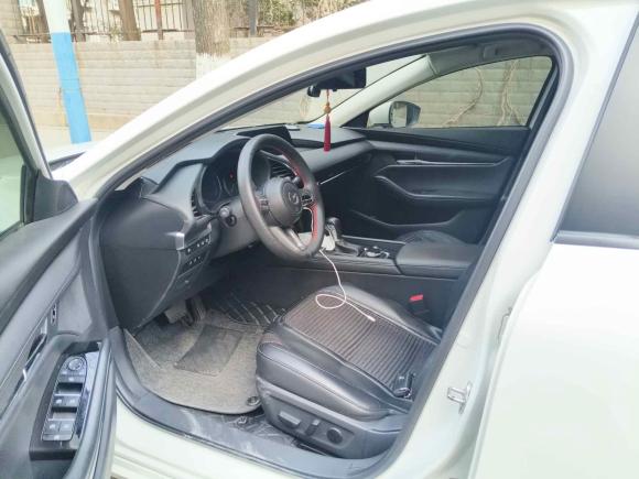 [西安·陕U] 二手马自达马自达3 昂克赛拉2021款 2.0L 自动质睿版