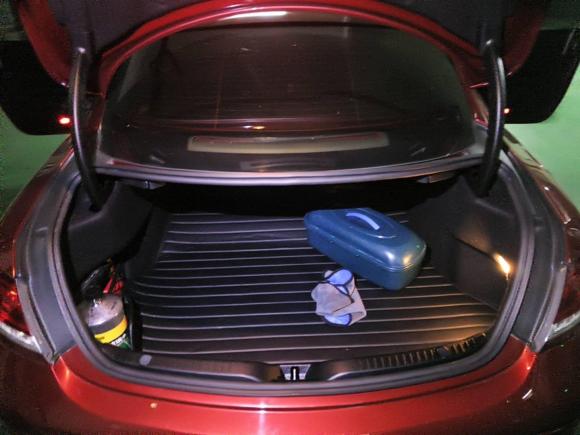 [无锡·苏B] 二手奔驰奔驰C级2018款 C 200 轿跑车