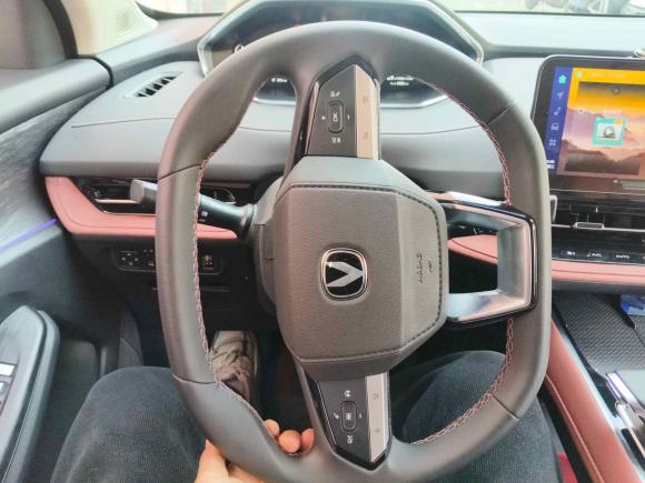 [上海·皖J] 二手长安长安CS55PLUS2024款 第三代 1.5T DCT尊贵型