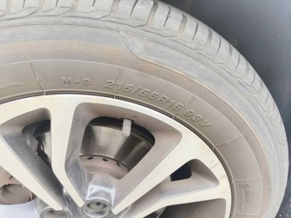 [上海·沪A] 二手荣威荣威e5502016款 尊享版