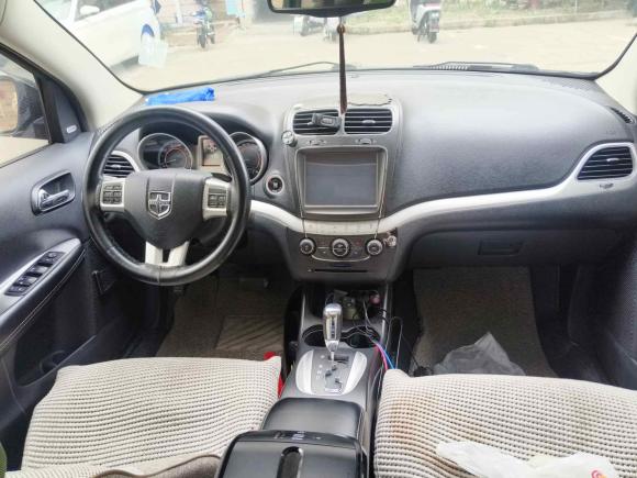 [苏州·苏U] 二手道奇酷威2013款 2.4L 两驱尊尚版