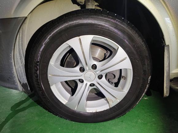 [上海·沪A] 二手奔驰威霆2013款 2.1T 精英版