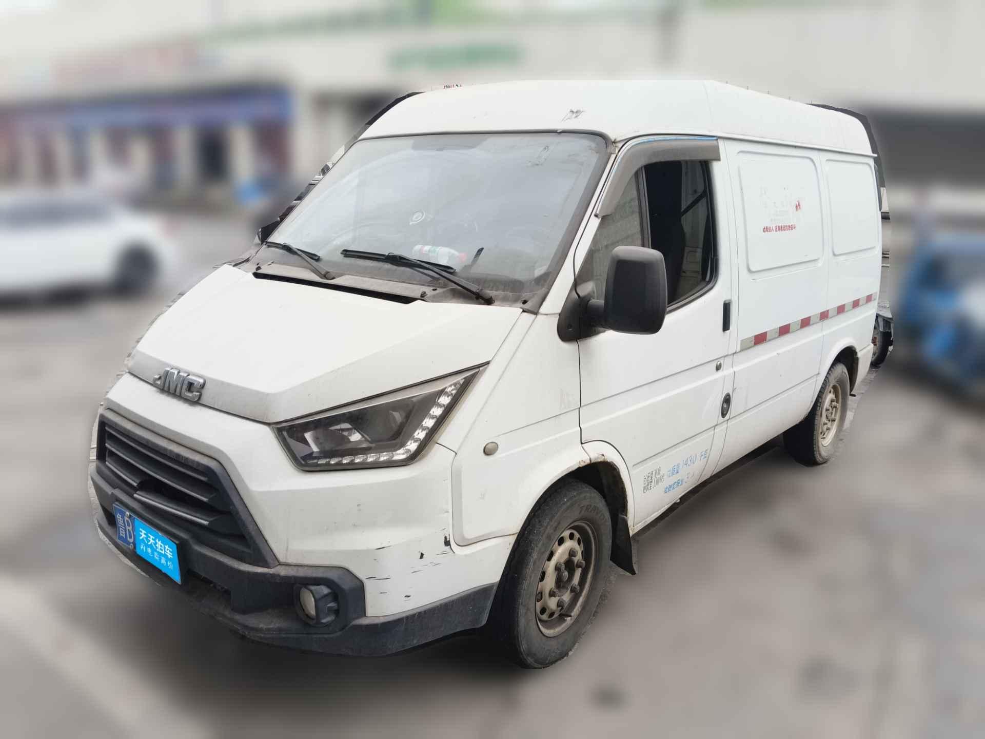 [青岛·鲁B] 江铃特顺2017款 2.8T商运型短轴中顶3座JX493