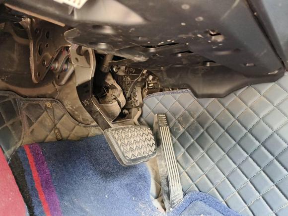 [青岛·鲁U] 二手丰田凯美瑞2021款 2.0G 豪华版