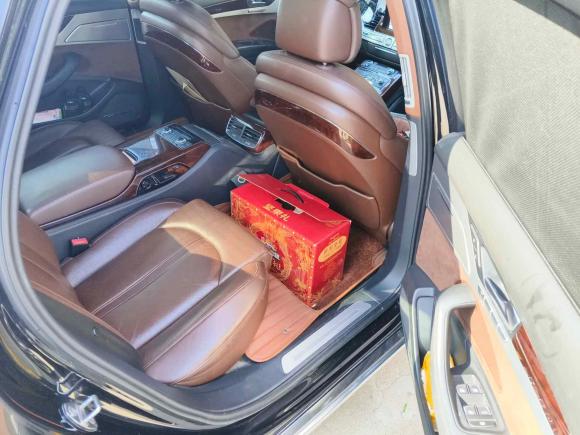 [青岛·鲁B] 二手奥迪奥迪A82013款 A8L 45 TFSI quattro豪华型