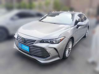 丰田亚洲龙2019款 双擎 2.5L XLE尊贵版 国VI