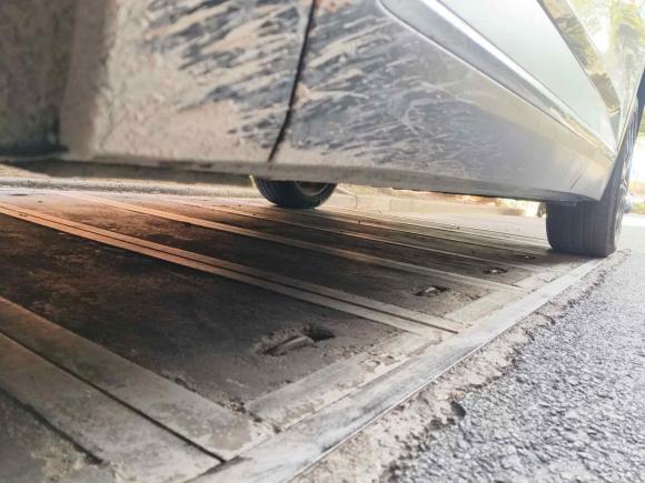 [上海·沪A] 二手蔚来蔚来ES62020款 420KM 运动版