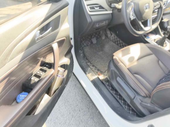 [嘉兴·浙F] 二手长安长安CS35PLUS2018款 1.6L 手动畅联版 国V