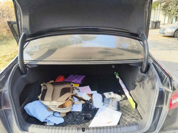 [武汉·鄂W] 二手奥迪奥迪A6L2020款 40 TFSI 豪华动感型