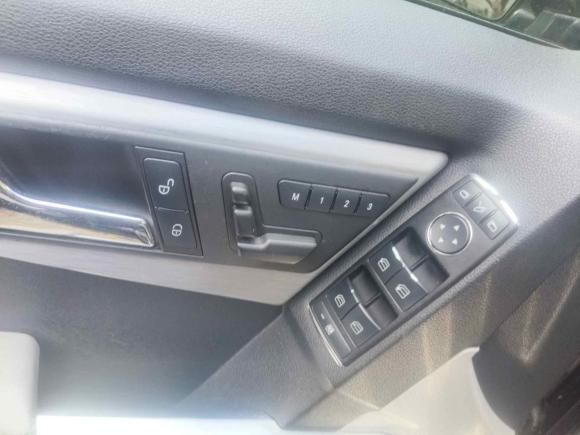[上海·沪K] 二手奔驰奔驰GLK级2008款 GLK 300 4MATIC 豪华型