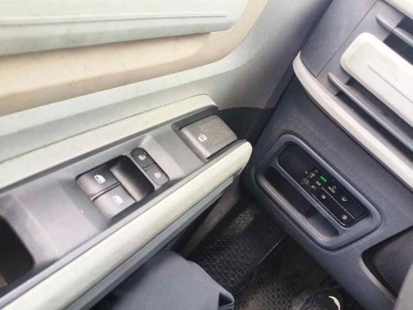 [苏州·苏E] 二手上汽大通MAXUS大拿V12024款 V1 长轴高顶（51kWh）