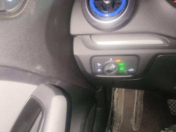 [苏州·苏E] 二手奥迪奥迪A32017款 Limousine 35 TFSI 进取型