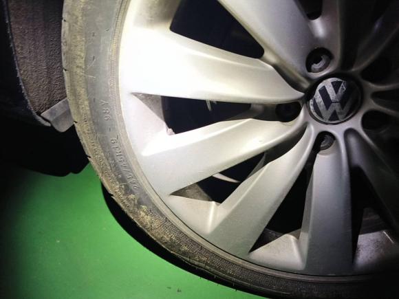 [合肥·皖A] 二手大众辉腾2011款 3.6L V6 4座加长Individual版