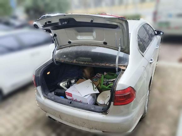 [无锡·皖M] 二手大众朗逸2013款 1.6L 自动风尚版