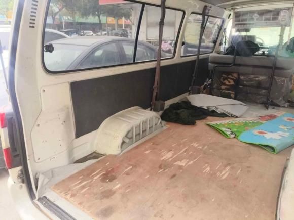 [合肥·皖A] 二手金龙金威2016款 2.0L实用超值版4G20