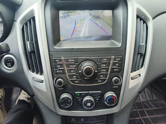 [上海·沪A] 二手江铃驭胜S3502014款 2.4T 自动两驱柴油豪华天窗版5座