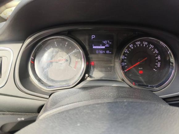 [西安·陕A] 二手雪铁龙雪铁龙C3-XR2015款 1.6THP 自动先锋型