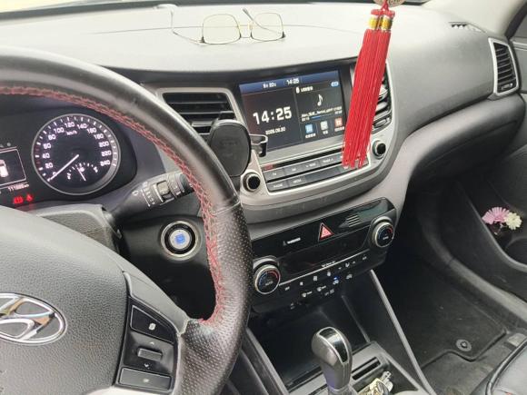 [台州·浙J] 二手现代途胜2015款 1.6T 双离合两驱智能型