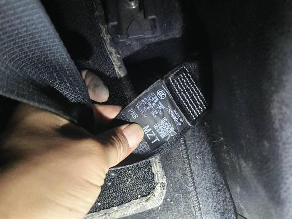 [苏州·苏E] 二手丰田雷凌2021款 双擎 1.8H E-CVT进取版