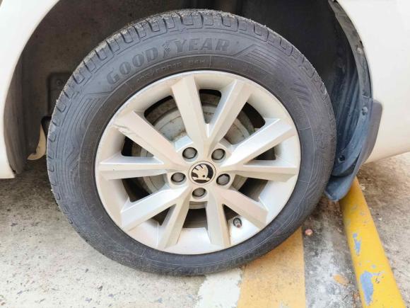 [南昌·赣A] 二手斯柯达昕锐2016款 1.6L 自动创行版