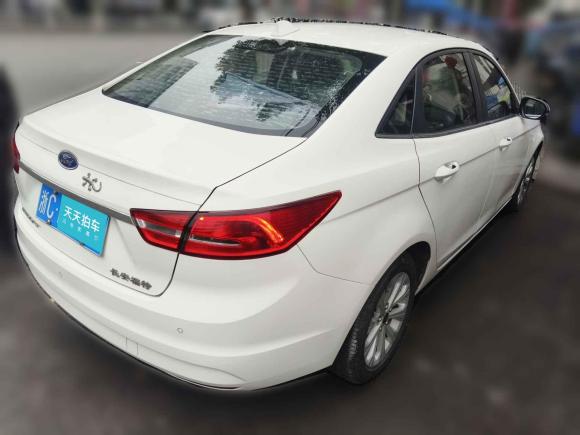 [温州·浙C] 二手福特福睿斯2015款 1.5L 自动时尚型