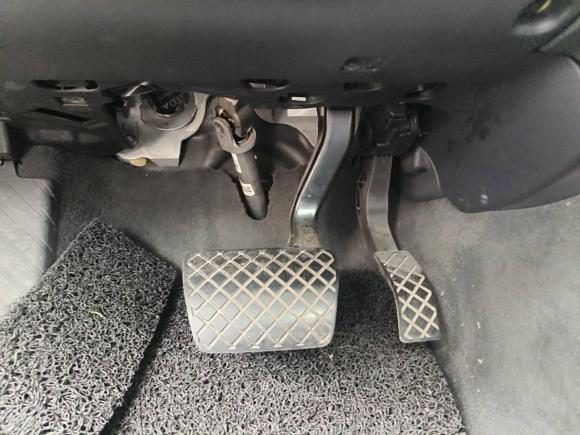 [杭州·浙A] 二手奥迪奥迪A4L2015款 35 TFSI 自动标准型