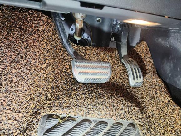 [西安·陕A] 二手哈弗哈弗H92015款 2.0T 四驱豪华型 7座